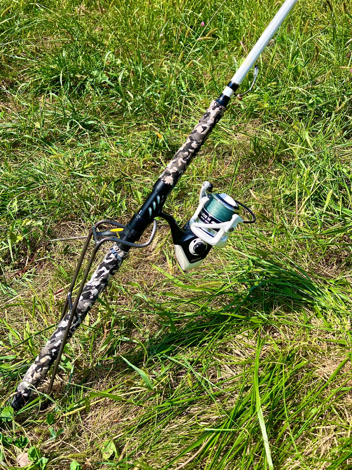 NEW!! Xtra “Lite” Series Bank Rod Holders