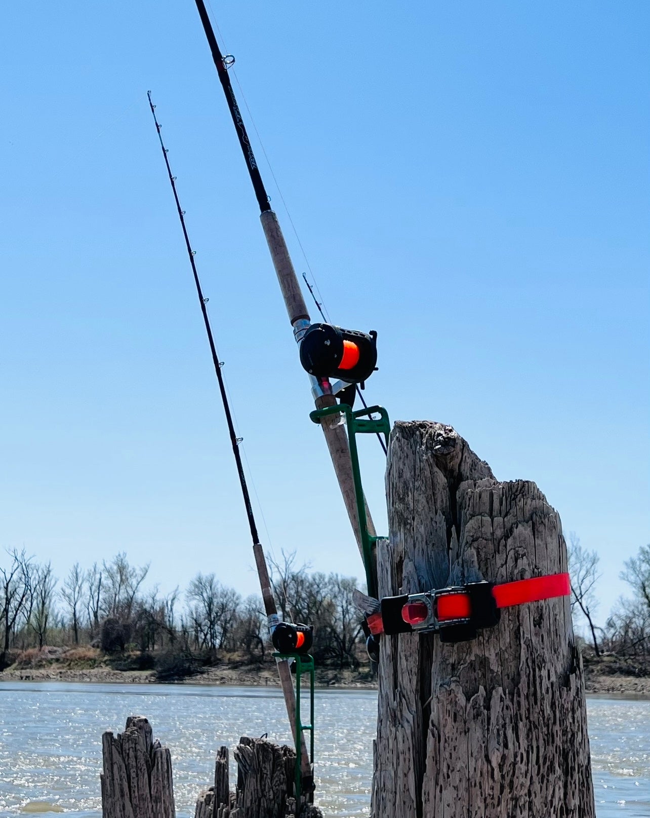 Dock and Wall Mounted Fishing Rod Holder