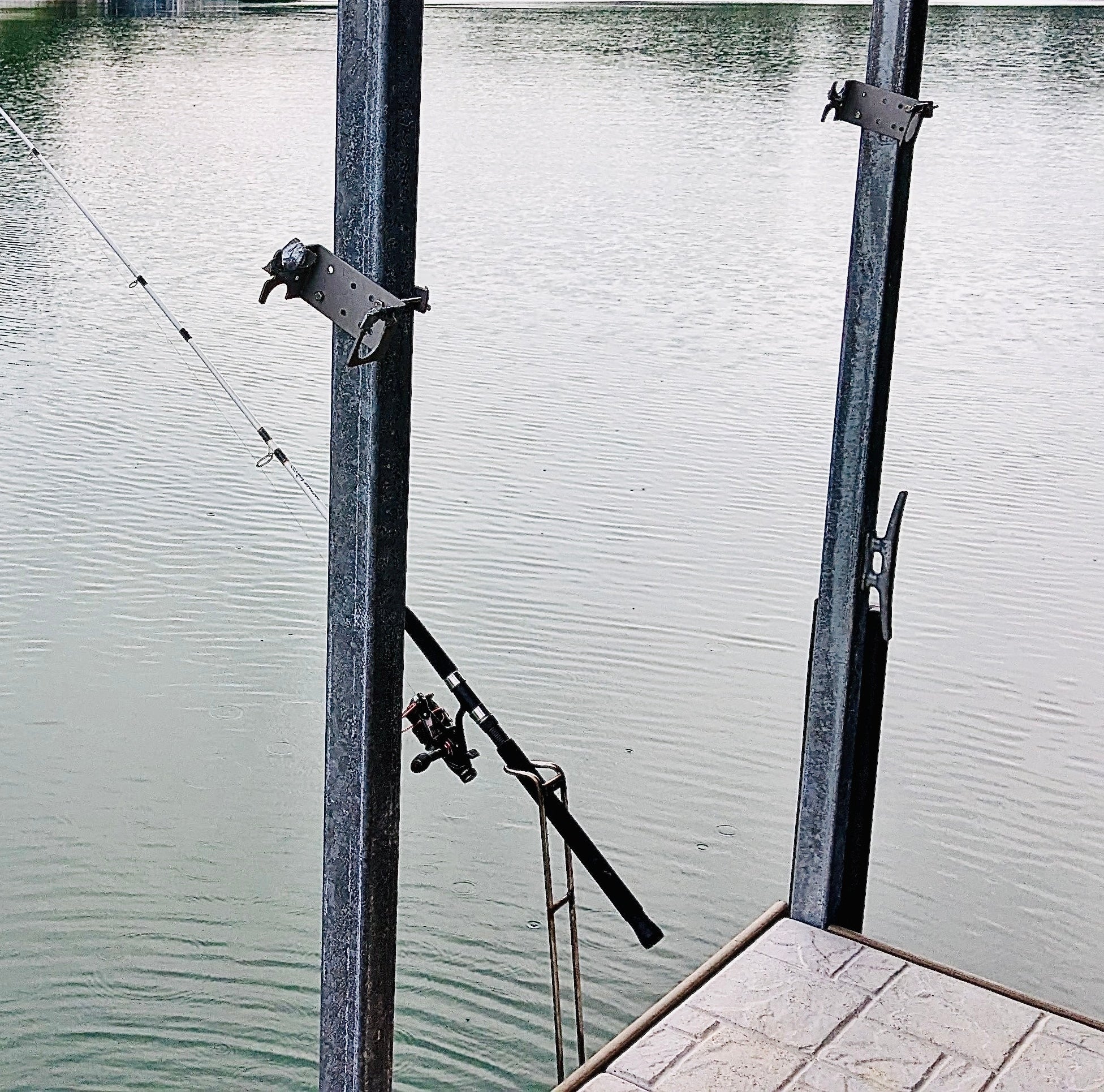 Universal Rod Holder Mount for Trees/Docks – Takedown Rod Holders